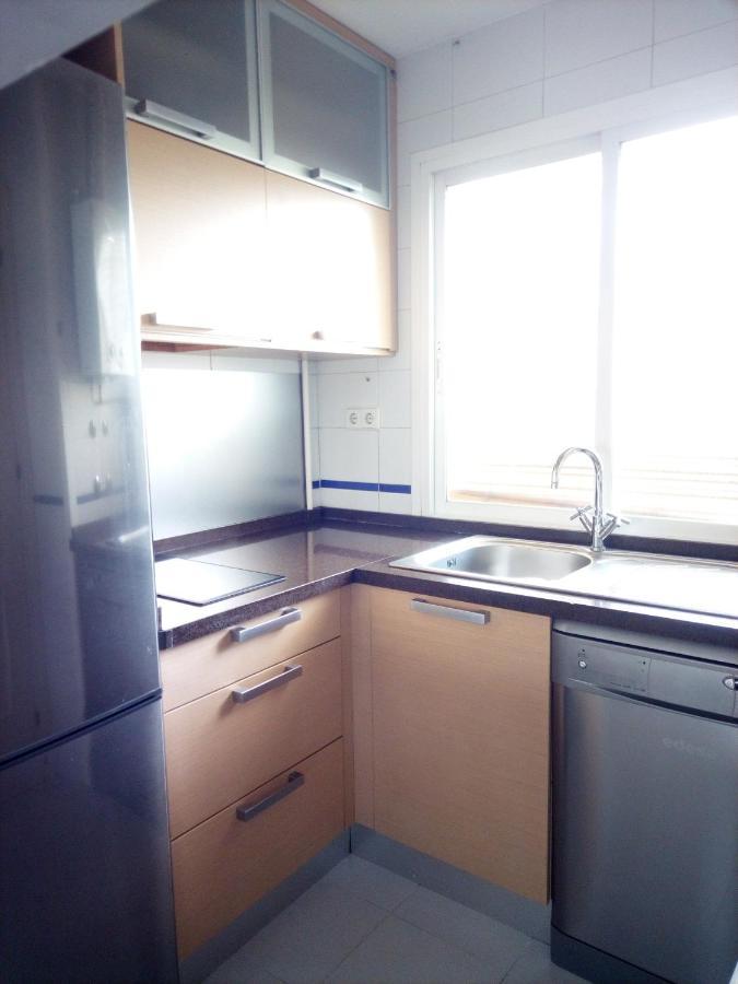 Cozy Apartment & Free Parking Seville Exterior photo